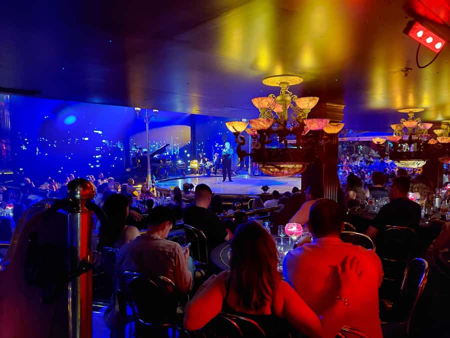 Tango Show at Señor Tango - What makes Señor Tango different from a short dance performance