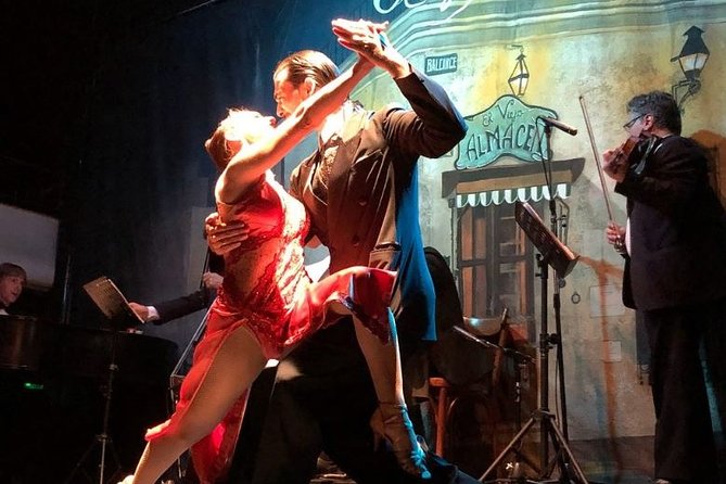 Tango Show: "El Viejo Almacén" - The San Telmo arrival and dinner option