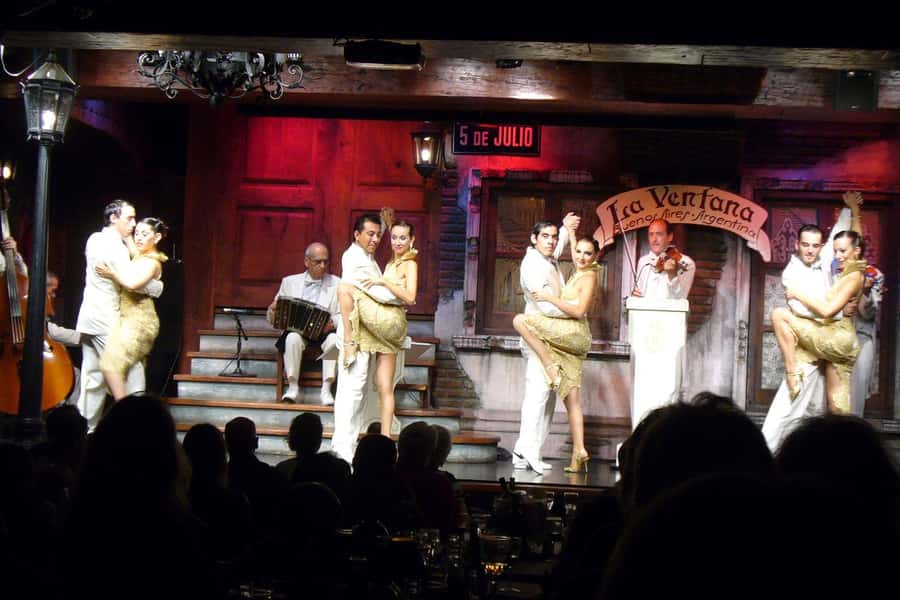 Tango show in La Ventana with optional Dinner - The Evita segment adds theatrical drama