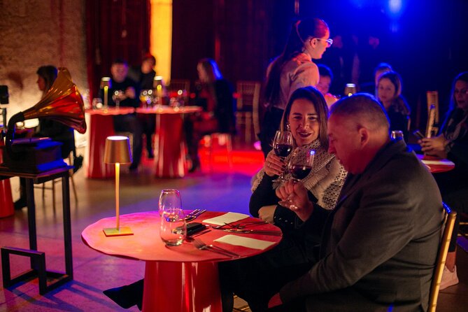 Tango, Wine and Dine Night Experience in Mendoza - Why the hotel setting changes the feel