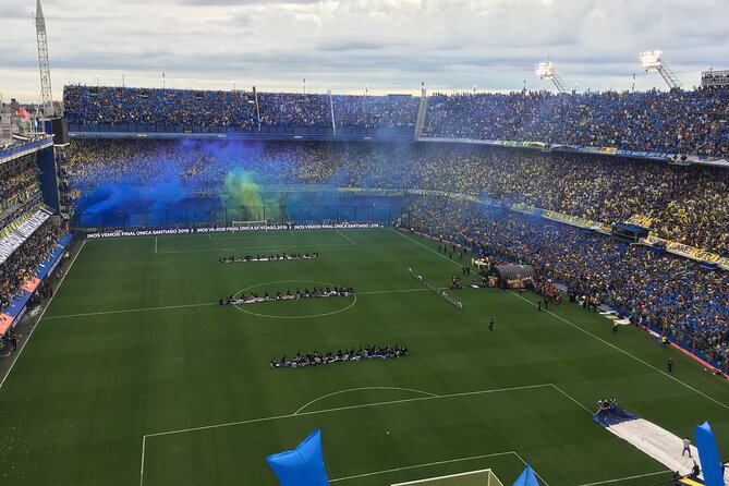 The Best Argentine Soccer Experience at La Bombonera - Choripán outside the stadium