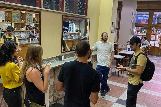 The Buenos Aires Pizza Tour - Walking Avenida Corrientes