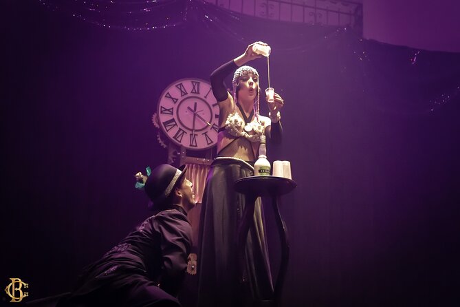 The Tango Show Window in Buenos Aires. - Five things to know before booking