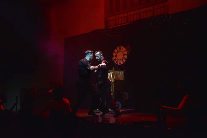 The Tango Show Window in Buenos Aires. - Who will enjoy this Buenos Aires tango show?