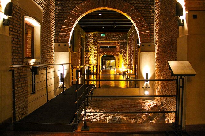 The Zanjón de Granados: Tunnels and Mystery of Buenos Aires - Entering the Italian-style house at Defensa 755