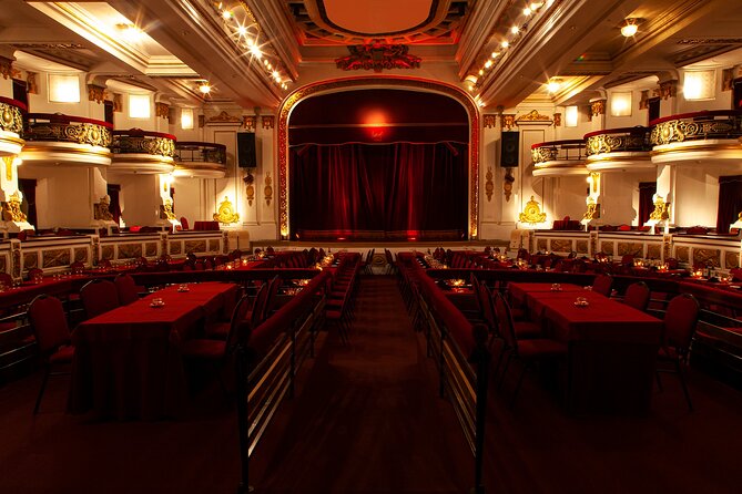 Ticket for Platea Dinner Show at the Piazzolla Tango Theater - Dinner and Mendoza wine: where the value gets tested