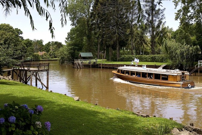 Tigre City and Tigre Delta Half Day Tour for small groups - What the guide and small group add
