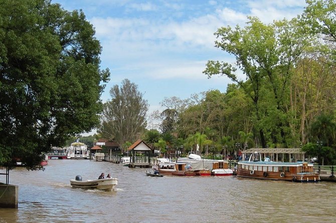 Tigre City tour and Delta Canals Navigation - half day for small groups - Starting with downtown pickup