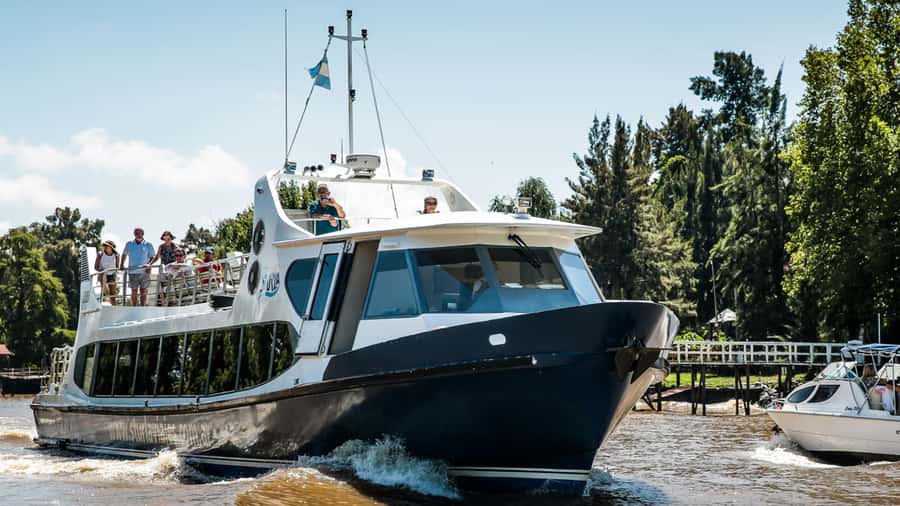 Tigre Full-Day Tour with Boat Ride - Meeting the boat at Puerto Madero