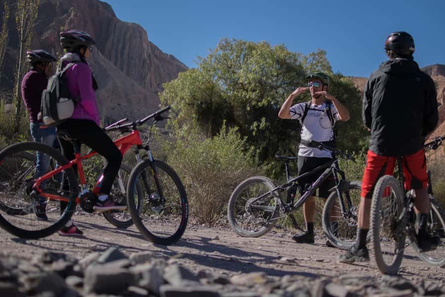 Tilcara: 2 hours cycling tour trough the rural area - The first ride through Tilcara
