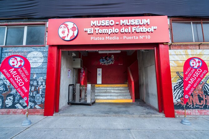 TodoMaradona in Buenos Aires: Diego Maradona House Museum and Stadium - Five details that shape the experience