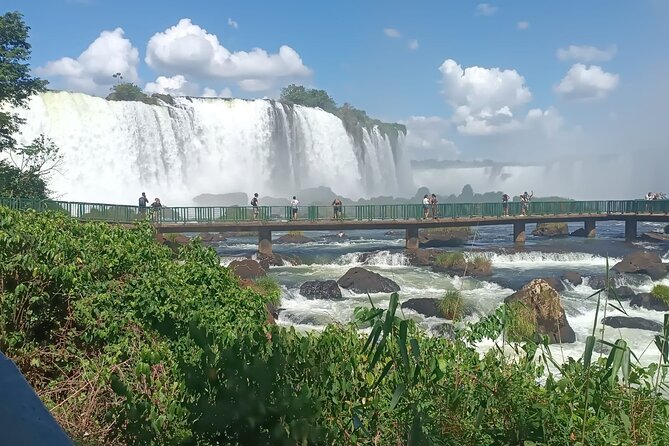 TOUR PARTICULAR Iguassu Falls on the Argentine side - A private start from Puerto Iguazu or Foz do Iguaçu