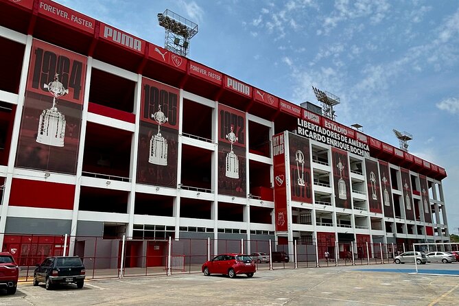 Tour Stadiums Argentine Football in Buenos Aires with Football Guide - La Bombonera and the Boca neighborhood