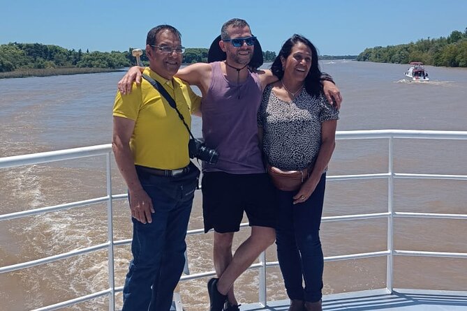 Tour to the North Zone of Buenos Aires and Navigation in Tigre - Puerto de Frutos and the value of free time