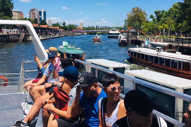 Tour to the North Zone of Buenos Aires and Navigation in Tigre - The long ride from Tigre to La Boca