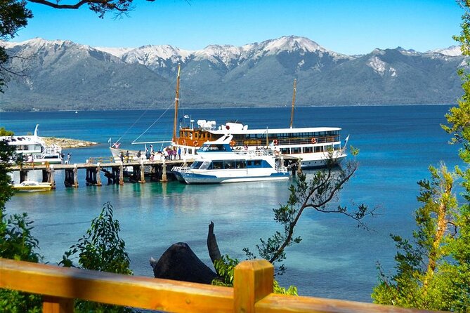 Tour with Navigation to the Arrayanes Forest and Victoria Island - Arrayanes Forest and the little cabin