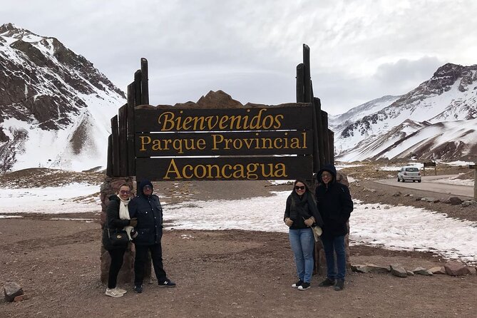 Traditional Aconcagua Mountain Tour - Puente del Inca and Its Unusual Mountain Setting