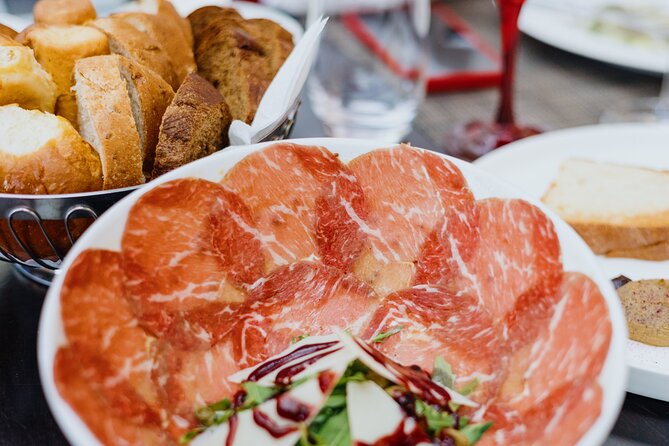 Traditional Argentine FoodTour with optional Michelin Experience - Empanadas, Argentina’s essential street food