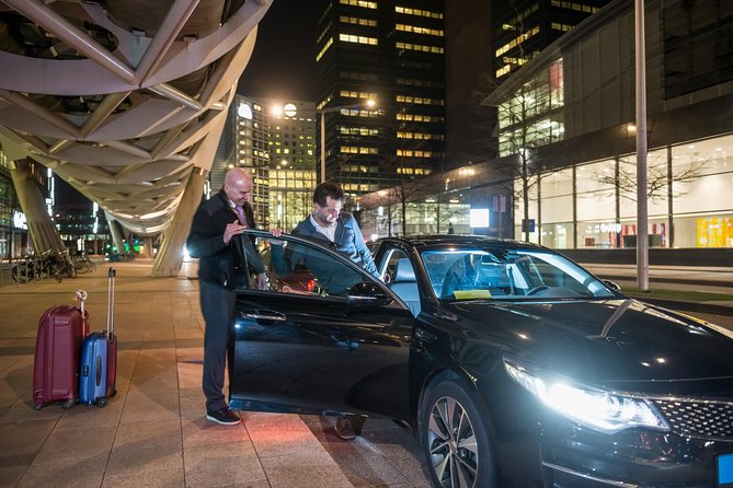 Transfer from Ezeiza Airport to Buenos Aires City - ROUND TRIP - What a private vehicle changes