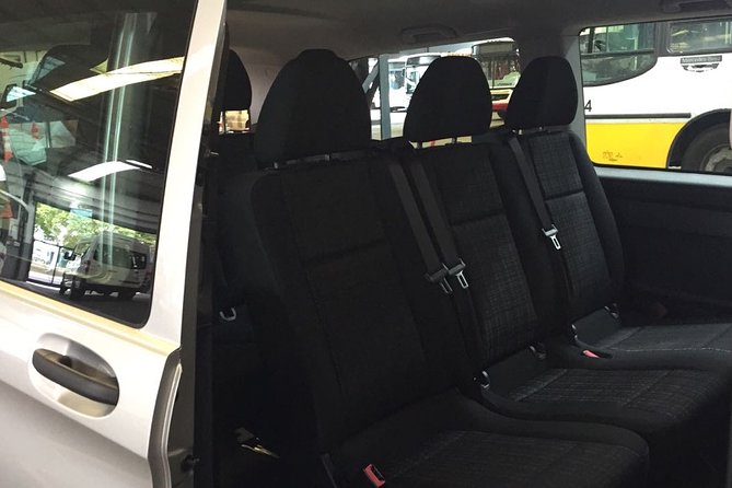 Transfer from the Airport to Bariloche - What the vehicle offers during the ride