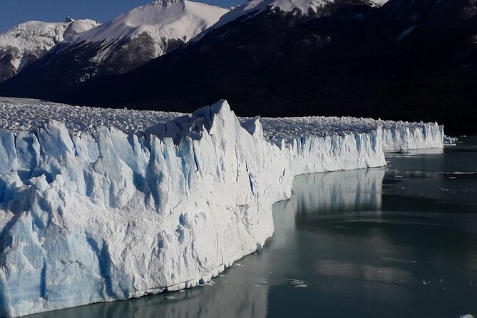 Transfer Moreno Glacier Full Day (roundtrip 6 hours) - Timing, duration, and the return to town