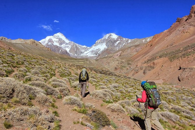 Trekking Aconcagua Park - The 7:00 am pickup keeps the day moving