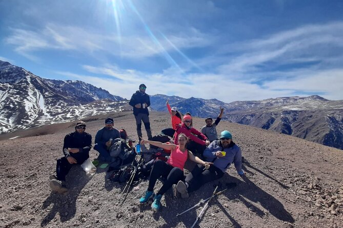 Trekking day in the Cordón del Plata - The guide and safety support