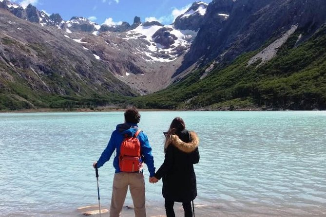 Trekking Emerald Lagoon - The Two-Hour Walk to Laguna Esmeralda