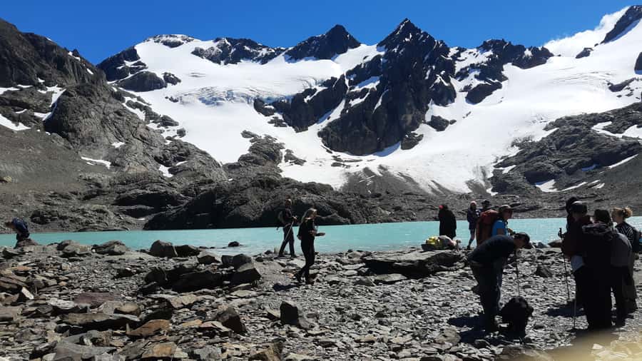 Trekking to Vinciguerra glacier and Tempanos lagoon - Tempanos Lagoon: lunch beside ice and water