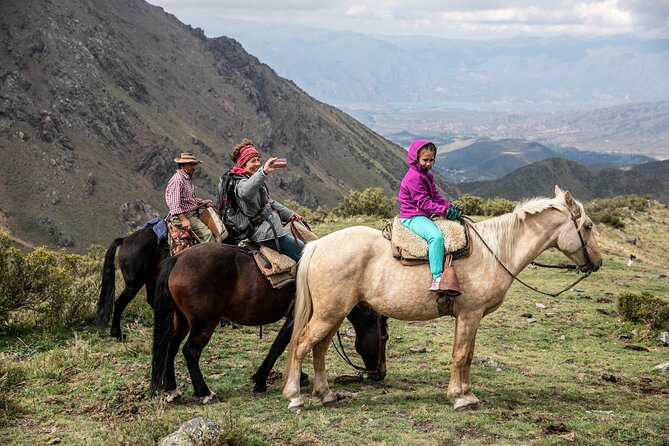 Two days horseback riding in the Andes, a real gaucho experience. - The first ride and the asado stop