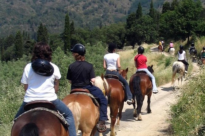 Uco Valley Horseback Riding Tour with Traditional Argentine Lunch - Two hours on horseback through the Uco Valley