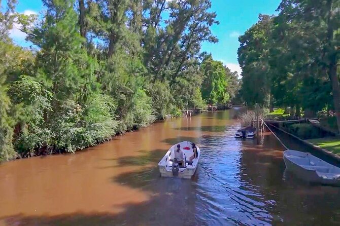 Unveiling Tigre Secrets of Delta & Rio de la Plata - Puerto de Frutos and island craftsmanship