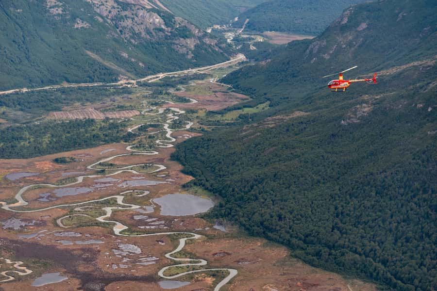 Ushuaia: Heart of the Andes Scenic Helicopter Adventure - Cerro Castor and Ushuaia’s winter side