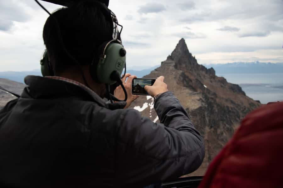 Ushuaia: Heart of the Andes Scenic Helicopter Adventure - The mountain landing and champagne toast