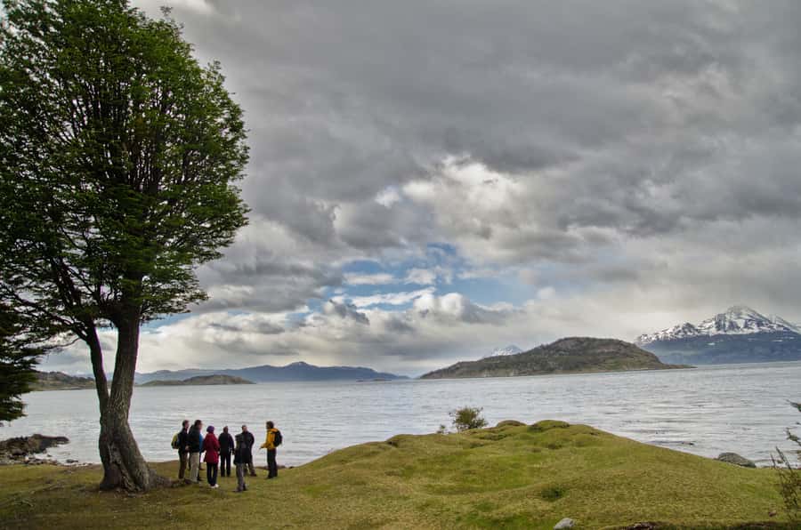 Ushuaia: Tierra del Fuego Trekking and Canoeing - Key points to know before booking
