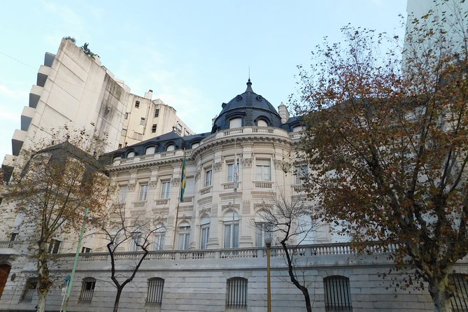 Walking Tour of the Recoleta Neighborhood in Buenos Aires - What the $70 price really buys you
