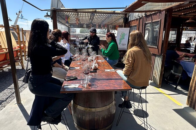 Wine & music experience by D.V. Catena con tabla de fiambres - How the 2 p.m. schedule fits a Buenos Aires day