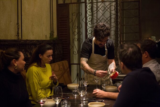 Winery Los Toneles + Dinner in Saffron Restó. Private transportation - Los Toneles, a traditional winery in the city