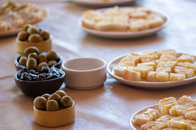 Winery Tour with Lunch and Blend Game - Key points at a glance