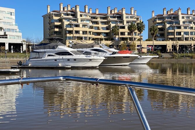 Yacht Rental to Navigate the Buenos Aires Delta - Key points at a glance